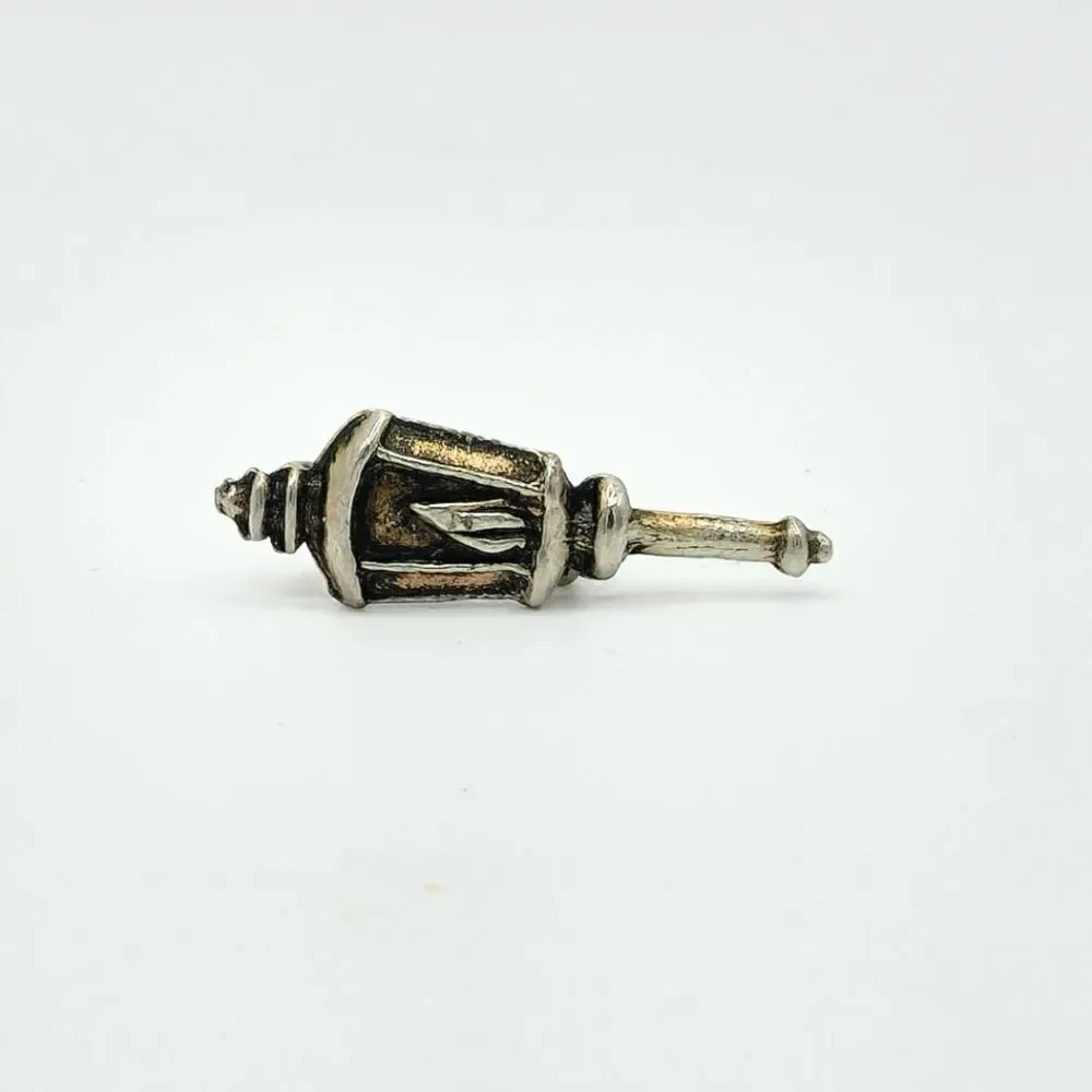5/$25 Vintage two tone torch lamp brooch pin